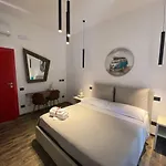 Holiday Guesthouse Panzió Salerno