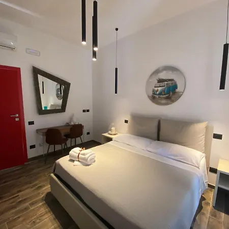 Holiday Guesthouse Bed & Breakfast Salerno