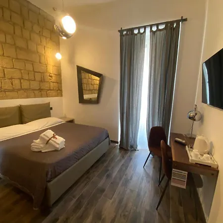 Holiday Guesthouse 4*