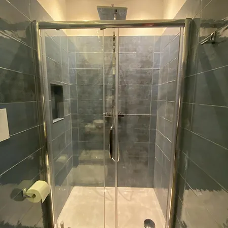 Holiday Guesthouse Bed & Breakfast Salerno