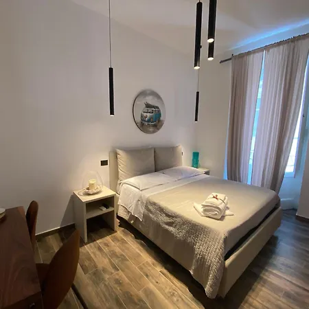 Holiday Guesthouse Bed & Breakfast Salerno