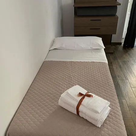 Holiday Guesthouse Salerno